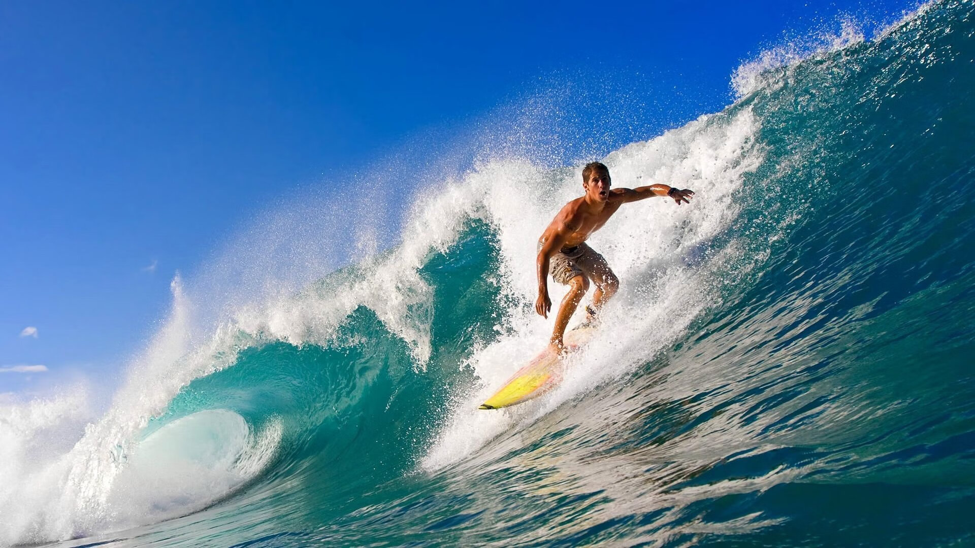 篮球赛场焦点！葡萄牙队对阵荷兰队，年轻新星表现惊艳，未来可期